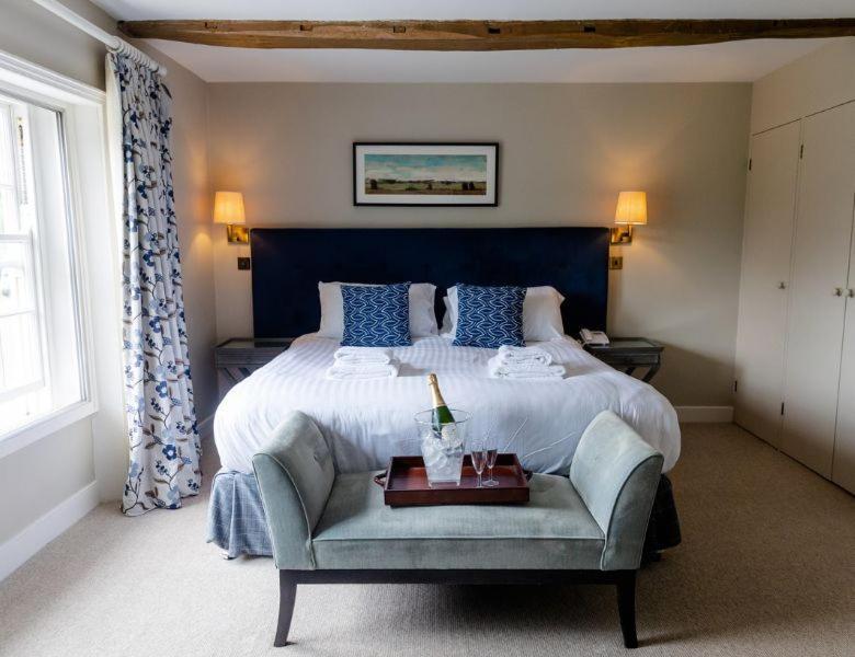 The Bell Inn Hotel Lyndhurst Extérieur photo