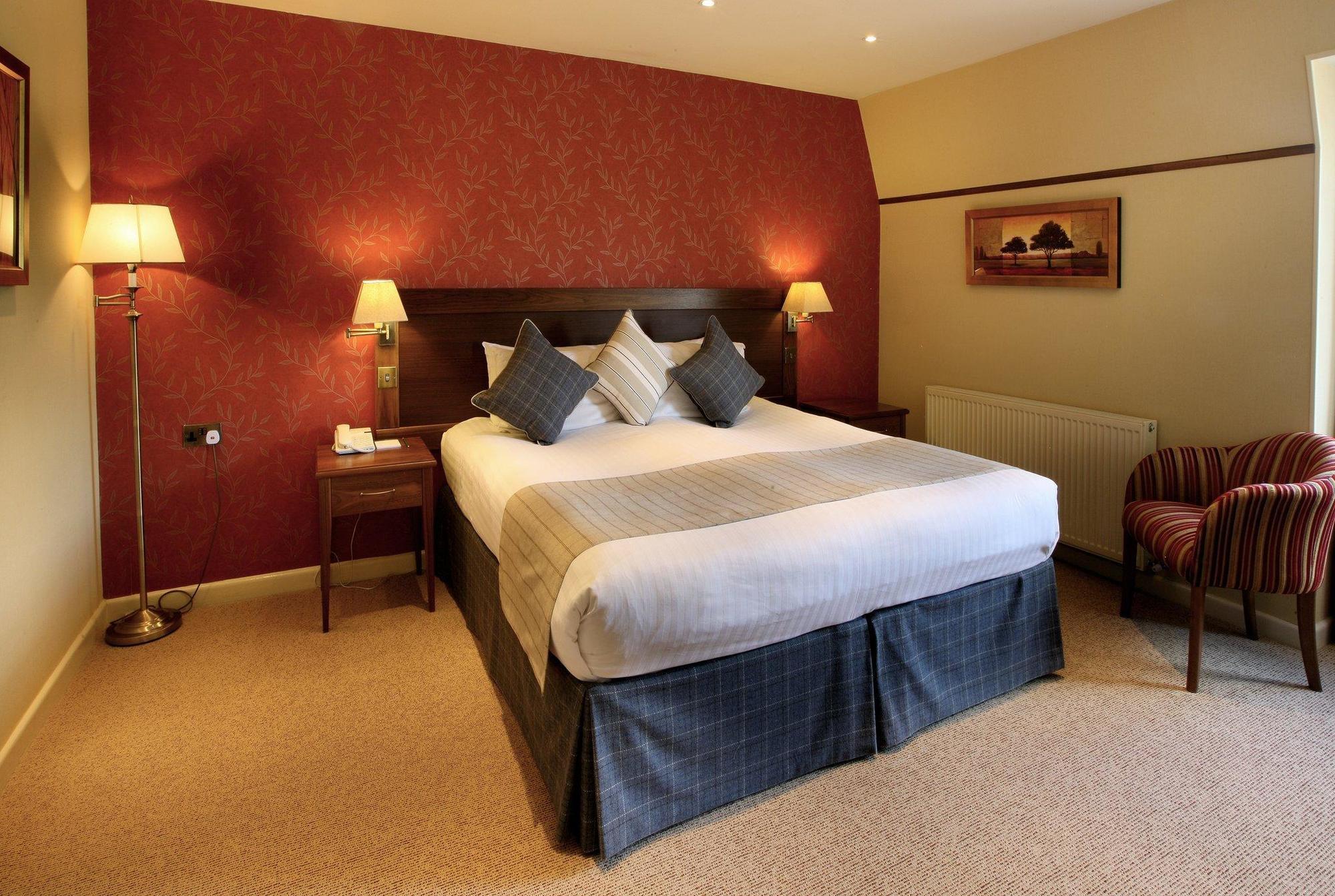 The Bell Inn Hotel Lyndhurst Extérieur photo