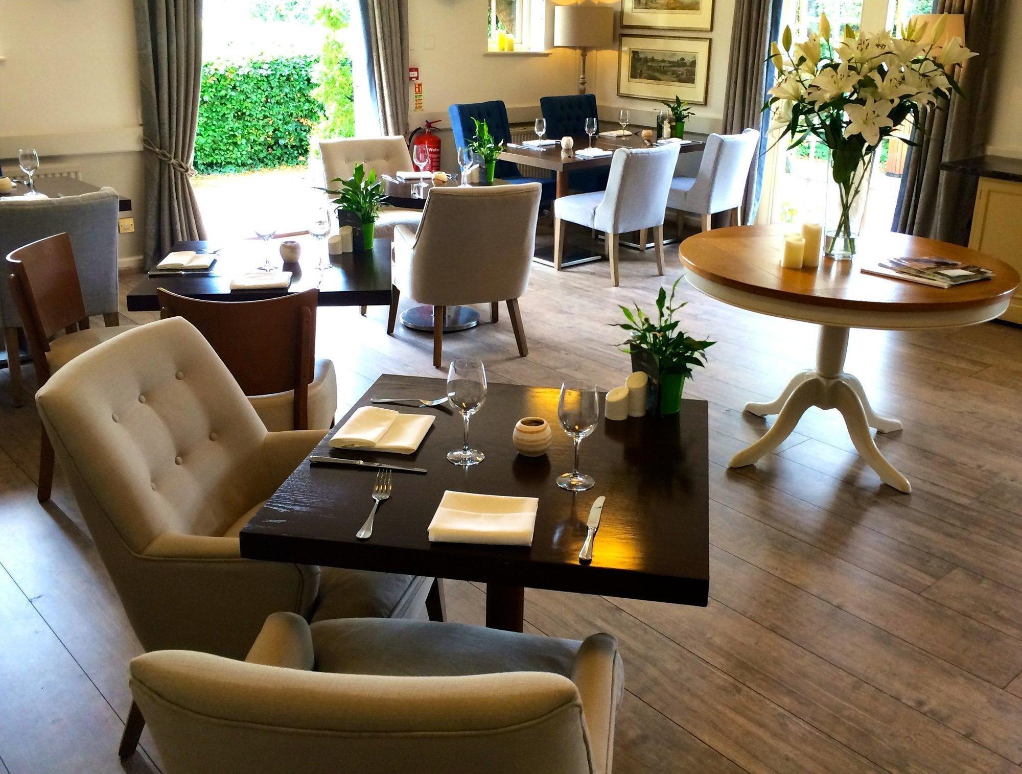 The Bell Inn Hotel Lyndhurst Extérieur photo
