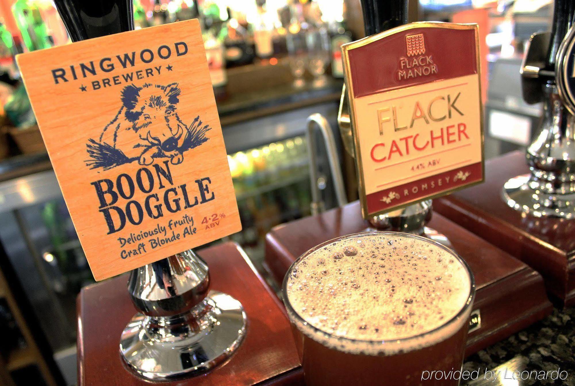The Bell Inn Hotel Lyndhurst Extérieur photo
